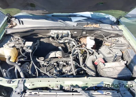 2008 Ford Escape Xls/Xls Manual из США, поврежденный, VIN 1FMCU02Z48KB00157